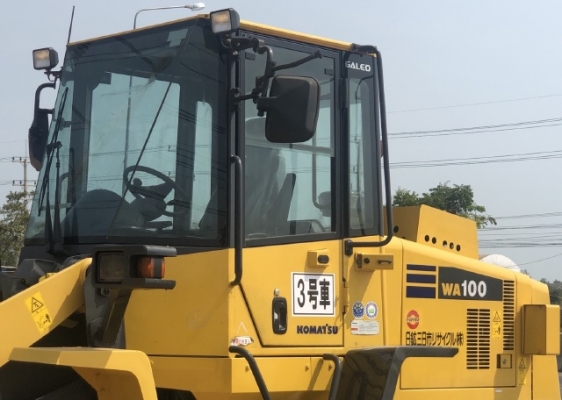 ขายรถตักล้อยาง KOMATSU WA100-5 แขนยาวพิเศษ นำเข้าเองจากญี่ปุ่น สภาพสวยพร้อมใช้งาน มีVDOการทำงานครับ