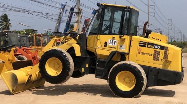 ขายรถตักล้อยาง KOMATSU WA100-5 แขนยาวพิเศษ นำเข้าเองจากญี่ปุ่น สภาพสวยพร้อมใช้งาน มีVDOการทำงานครับ