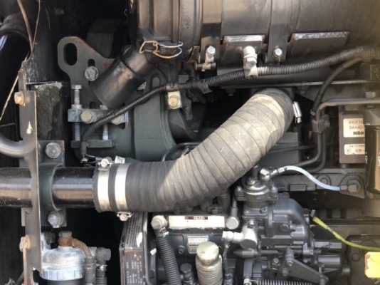 ขายรถตักล้อยาง KOMATSU WA100-5 แขนยาวพิเศษ นำเข้าเองจากญี่ปุ่น สภาพสวยพร้อมใช้งาน มีVDOการทำงานครับ