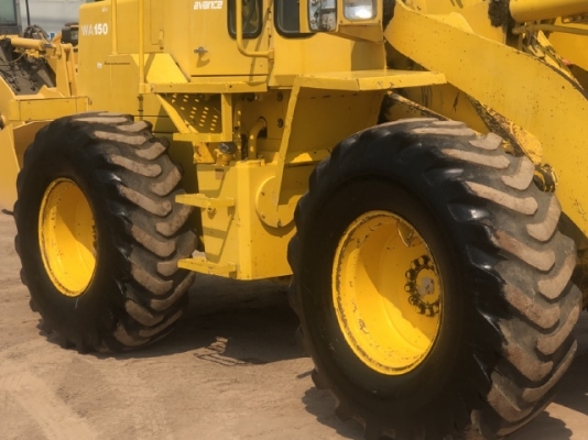 ขายรถตักล้อยาง KOMATSU WA150-1 นำเข้าเองจากญี่ปุ่น สภาพสวยพร้อมใช้ มีVDOการทำงานครับ