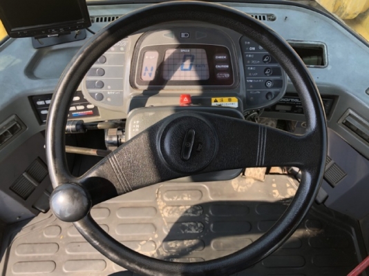 ขายรถตักล้อยาง KOMATSU WA450-3 รถนอกนำเข้าเองจากญี่ปุ่น สภาพสวยพร้อมใช้ มีVDOการทำงานครับ