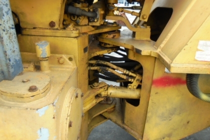 ขายรถตักล้อยาง KOMATSU WA100-1 (สภาพดี)