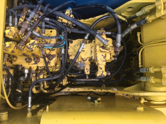 Sk120มาร์คทรีเก่านอก 6xxx ชม. ไฟฟ้าครบ อินวอยน์