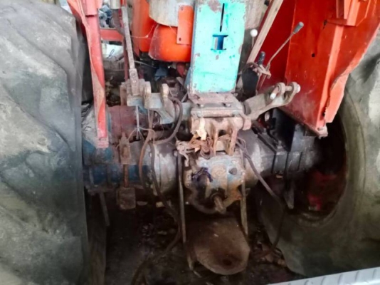 ขายเหมา2คัน 250,000 KUBOTA M8030 ถ้าแยกคันเดียว125,000 ขายตามสภาพ ขายเหมา2คัน 250,000 KUBOTA M8030 ถ้าแยกคันเดียว125,000 ขายตามสภาพ