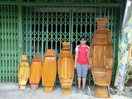 (ส่งทั่วประเทศ) เรือไม้ 1 เมตร แถมป้ายมงคล
