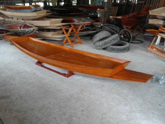 เรือไม้ 400 ซม แถมป้ายไม้มงคล เรือไม้ 400 ซม แถมป้ายไม้มงคล
