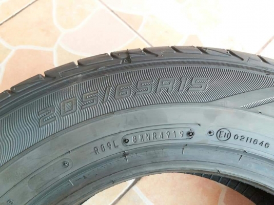 ยางใหม่ Dunlop SP Sport LM704  205/65R15 ผลิตปลายปี 2019  ประกันบวม 2 ปีเต็ม ขายถูกๆ 4 เส้น 6800.-NET *** ใส่,ถ่วง,เปลี่ยนจุ๊บลมฟรี รับบัตร ส่งทั่วไทย
