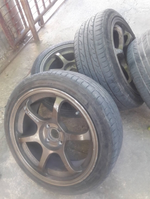 ขายล้อแม็ก 4รู100 ADVAN Racing RG2 พร้อมยาง205 45 17 และ 215 45 17อย่างละคู่ อยู่ท่าน้ำนนทบุรี ทั้งหมดนี้5,500บาท ขายล้อแม็ก 4รู100 ADVAN Racing RG2 พร้อมยาง205 45 17 และ 215 45 17อย่างละคู่ อยู่ท่าน้ำนนทบุรี ทั้งหมดนี้5,500บาท