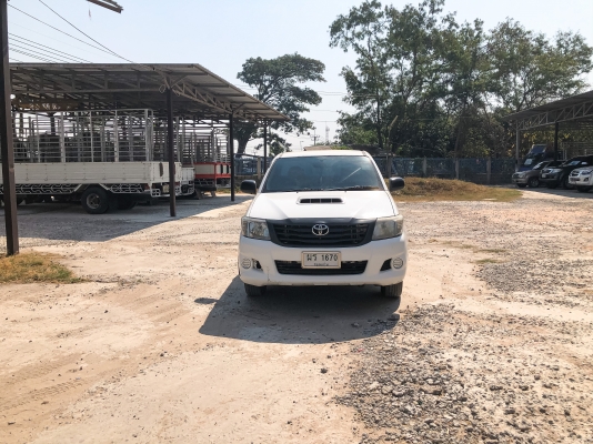 ขายรถสวยสภาพดี TOYOTA Hilux Vigo Champ 2.5 ปี55 ภาษีเต็มพร้อมโอน