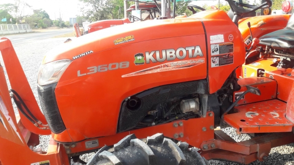 ขายรถไถ คูโบต้า KUBOTA L 3608 อุปกรณ์2ชิ้น ดูรถได้ที่ อำเภอพล ขอนแก่น