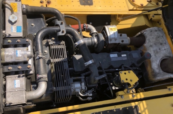 ขายรถขุด KOMATSU PC200LC-8 อาร์มยาวพิเศษ 15 เมตร นำเข้าเองจากญี่ปุ่น สภาพสวยพร้อมใช้งาน มีVDOการทำงา
