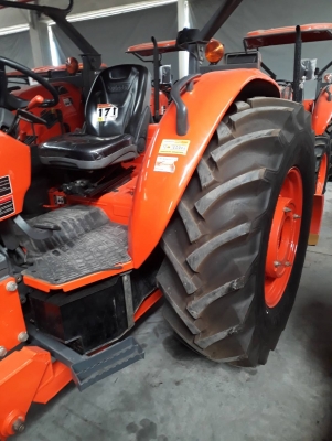 แทรกเตอร์ KUBOTA M9540 Max ปี 60 ชม. 2,890 ชม. รถสวยพร้อมใช้งาน สนใจโทร 092-2603737 เซลสันต์ แทรกเตอร์ KUBOTA M9540 Max ปี 60 ชม. 2,890 ชม. รถสวยพร้อมใช้งาน สนใจโทร 092-2603737 เซลสันต์