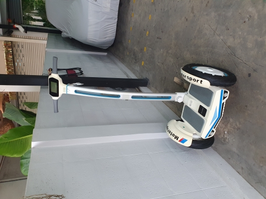สกูตเตอร์ไฟฟ้า AirWheel   segway รุ่น S3