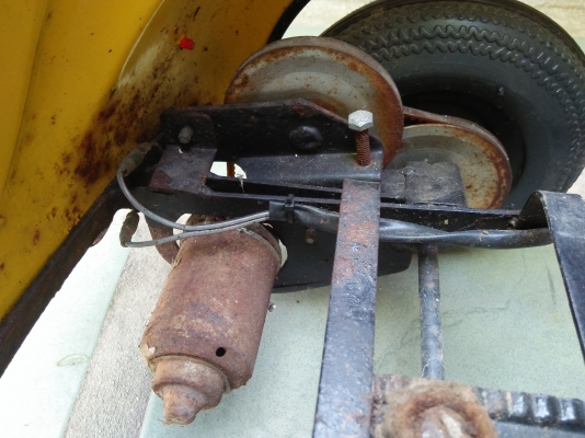 โฟล์คเต่าเด็กโบราณ สังกะสี รุ่นมอเตอร์ หายาก ของเก่าสะสม โฟล์คเต่าเด็กโบราณ สังกะสี รุ่นมอเตอร์ หายาก ของเก่าสะสม