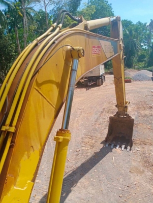 KOBELCO SK200-3 ใส่เครื่องของรุ่นมาคร์ซิก สภาพสวย