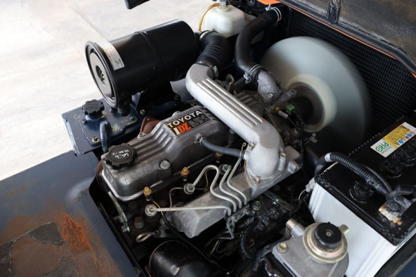 Toyota 5FD15 ยก1.5ตัน เสาสูง3เมตร เครื่องดีเซล ไม่เคยใช้งานในไทย