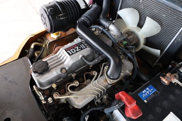 Toyota 7FD15 ยก1.5ตัน เสาสูง3เมตร เครื่องดีเซล ไม่เคยใช้งานในไทย