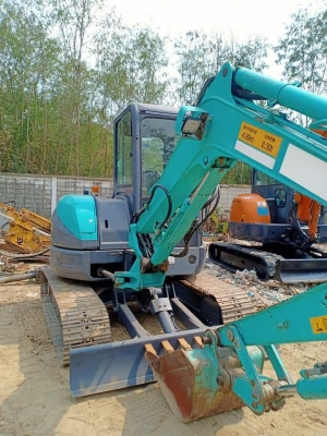 มาใหม่จ้า..KOBELCO SK40SR-3 เก่านอกแท้  เดิมๆๆ  สภาพสวย เครื่องปั๊มแห้ง..พร้อมใช้  โทร 089-3818694  จ๊อย