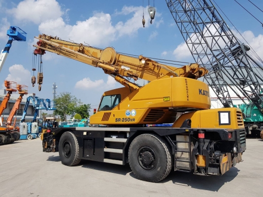 25ตัน สวยๆ KATO KR-25H-V5 ปี2003 อุปกรณ์ครบๆ สภาพสวยๆ