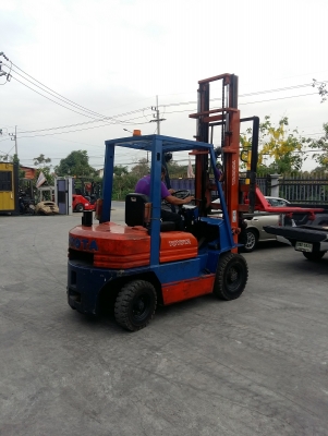 Forklift 2.5T ดีเซล เกียร์ออโต้ ยกสูง 4.0 เมตร รถฟอร์คลิฟท์ TOYOTA