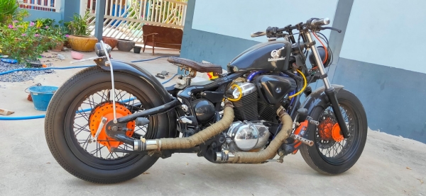 ขายครับ Steed400 แต่ง Bobber ทะเบียนแท้ ขายครับ Steed400 แต่ง Bobber ทะเบียนแท้