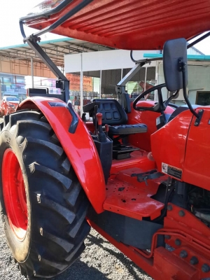 เฮียบอกไม่ต้องล้าง ขายM7040​ อุปกรณ์​2 ชิ้น ใบมีดดันหน้า หางตัดหญ้า​ พร้อมโอน เลขไมล์​3148 ชม. 430,0