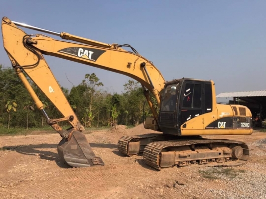 CATTERPILAR 320C เล่มทะเบียน สเปคญี่ปุ่น ไฟฟ้าครบ เครื่องดี ปั้มแรง เอวแน่น ช่วงล่างสวย รถพร้อมใช้ เอกสารเล่มทะเบียน พร้อมโอน ราคา 790,000  รถอยู่ แพร่ 064-191-1112