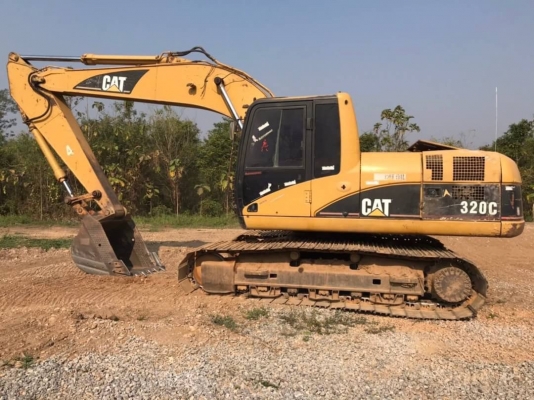 CATTERPILAR 320C เล่มทะเบียน สเปคญี่ปุ่น ไฟฟ้าครบ เครื่องดี ปั้มแรง เอวแน่น ช่วงล่างสวย รถพร้อมใช้ เอกสารเล่มทะเบียน พร้อมโอน ราคา 790,000  รถอยู่ แพร่ 064-191-1112