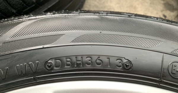 ล้อแม็ก 5รู114 Nissan Sylphy ขอบ 16 แถมยาง 195-60-16 Bridgestone ปลายปี 13