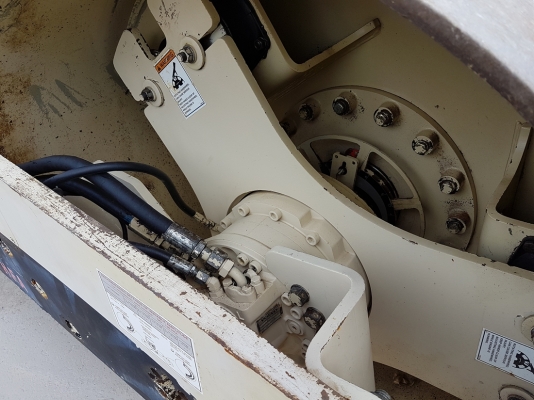ขายรถบดอัดสั่นสะเทือน Ingersoll Rand DD-138HFA น้ำหนัก 13 ตัน นำเข้าจากอเมริกาแท้ 100\% สภาพสวย ไม่เ