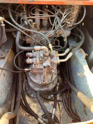 ขาย zx200-1 พร้อมเล่มทะเบียน 12,xxxชม ที่ปทุมนี้นี่เอง  ราคา 1100000฿ โทรเลยที่เบอร์081-989-1989