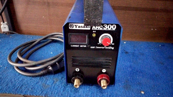 ตู้เชื่อม YAZAKI ARC 300 สะพายได้ ไม่มีสายเชื่อม