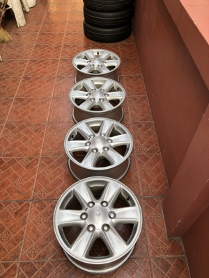 ล้อเดิม ISUZU 16 นิ้ว ใส่ได้หลายรุ่น ล้อเดิม ISUZU 16 นิ้ว ใส่ได้หลายรุ่น