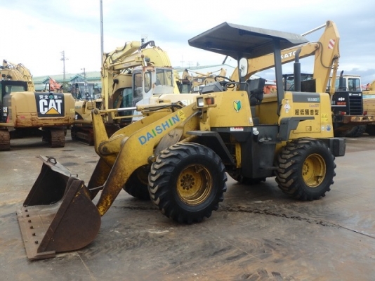 ขายรถตักล้อยาง KOMATSU WA80-3 นำเข้าเองจากญี่ปุ่น สภาพสวยพร้อมใช้งาน ถึงเร็วๆนี้ครับ