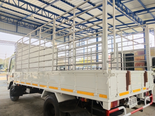 6 ล้อกลาง ISUZU NPR150 แรงม้า ยาว 5.00ม.* รถสวยเดิม+สภาพพร้อมใช้งาน ปี2556ค่ะ*รถห้างแท้ * มีเล่มพร้อ