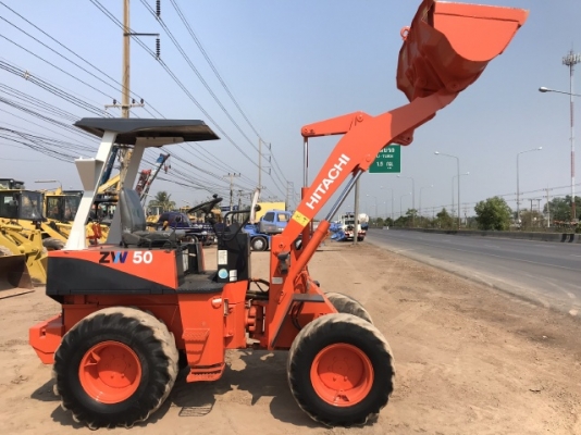ขายรถตักล้อยาง HITACHI LX30 (เทียบเท่า WA50) นำเข้าเองจากญี่ปุ่น สภาพสวยพร้อมใช้ มีVDOการทำงานครับ