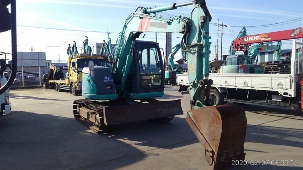 ขายรถตัก KOBELCO SK70SR-1ES ขายรถตัก KOBELCO SK70SR-1ES