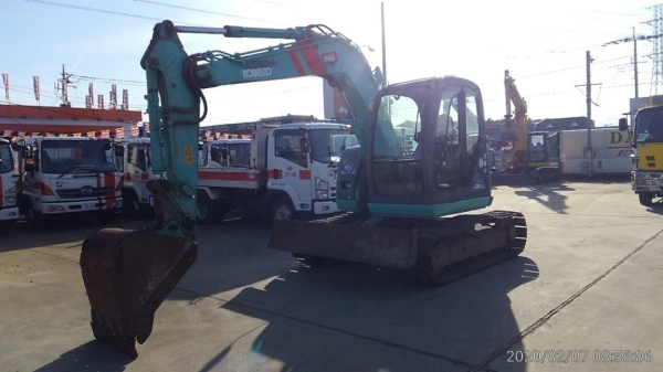 ขายรถตัก KOBELCO SK70SR-1ES ขายรถตัก KOBELCO SK70SR-1ES