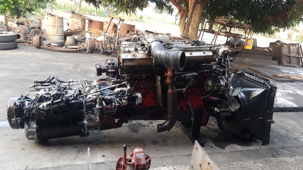 ขายเครื่องยนต์hino k13Dปั่นปูนพร้อมเกียร์ปั้มใหญ่
