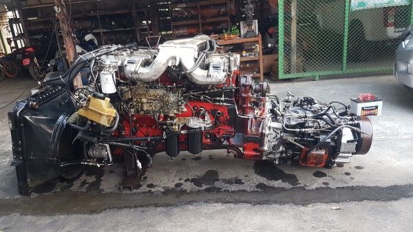 ขายเครื่องยนต์hino k13Dปั่นปูนพร้อมเกียร์ปั้มใหญ่