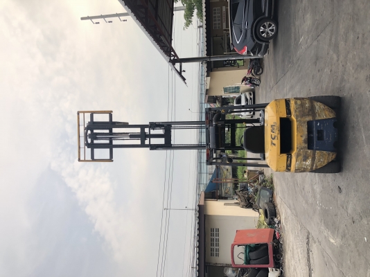 ขาย โฟรคลิฟท์ ทีซีเอ็ม เครื่อง ดีเซล หนัก 3 ตัน เสา 4.5 เมตร ขาย โฟรคลิฟท์ ทีซีเอ็ม เครื่อง ดีเซล หนัก 3 ตัน เสา 4.5 เมตร