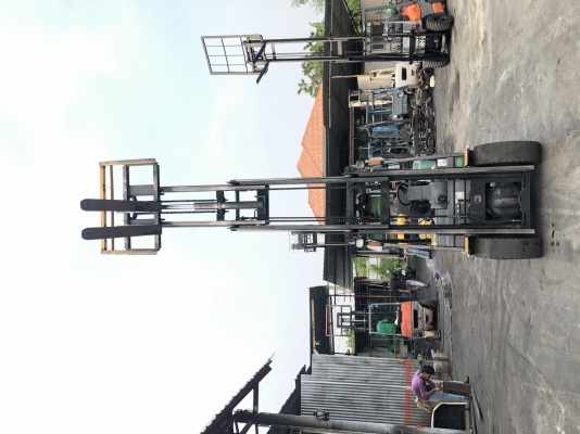 ขาย โฟรคลิฟท์ ทีซีเอ็ม เครื่อง ดีเซล หนัก 3 ตัน เสา 4.5 เมตร ขาย โฟรคลิฟท์ ทีซีเอ็ม เครื่อง ดีเซล หนัก 3 ตัน เสา 4.5 เมตร