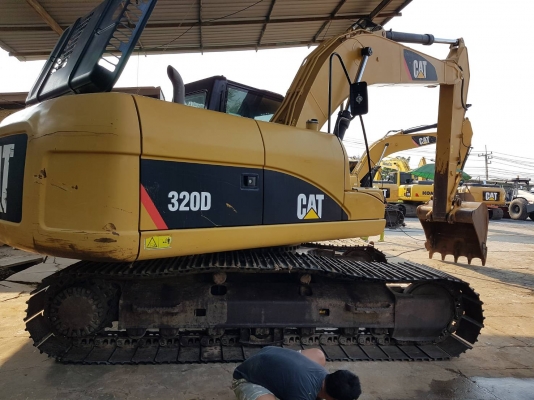 Cat 320D ไมล์ 7,000 ภาพสวยค่ะ