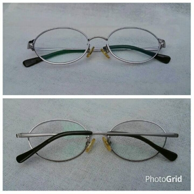 แว่นตาคุณภาพระดับ ไฮ - เอนด์ 'ไททาเนียม - วงรี' เจแปนิสแฮนด์เมดทศวรรษ 2010's สภาพเทพ ! ค่าสายตา +200 Authentic LUMINARE handmade in Japan แว่นตาคุณภาพระดับ ไฮ - เอนด์ 'ไททาเนียม - วงรี' เจแปนิสแฮนด์เมดทศวรรษ 2010's สภาพเทพ ! ค่าสายตา +200 Authentic LUMINARE handmade in Japan