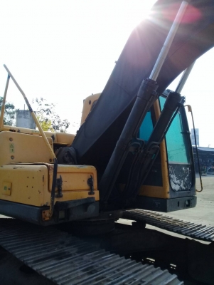 VOLVO EC210B เอกสารเล่มทะเบียน สภาพสวย คอมนอก10,000