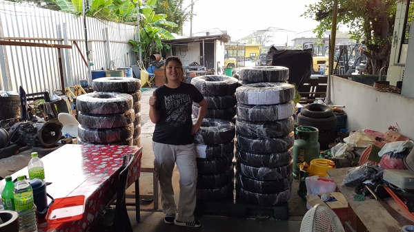 ขายยางลม รถยกโฟล์คลิฟท์ ขนาด 600-15 ,28×9-15 , 700-12 ,650-10,600-9 ติดต่อ 0844596195 เหมี๋ยวค่ะ ขายยางลม รถยกโฟล์คลิฟท์ ขนาด 600-15 ,28×9-15 , 700-12 ,650-10,600-9 ติดต่อ 0844596195 เหมี๋ยวค่ะ