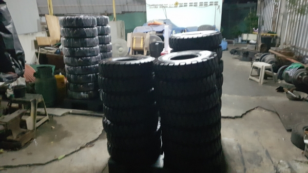 ขายยางลม รถยกโฟล์คลิฟท์ ขนาด 600-15 ,28&times;9-15 , 700-12 ,650-10,600-9 ติดต่อ 0844596195 เหมี๋ยวค่ะ
