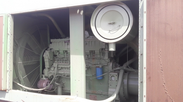 ขายปั้มลม SULLAIR รุ่น H1300 ลม 14-18 บาร์ 1300 cfm 150PSIG เครื่อง CAT 3406T 475 แรงม้า ปั้มลมสกรูสภาพสวย นำเข้าจากญี่ปุ่น