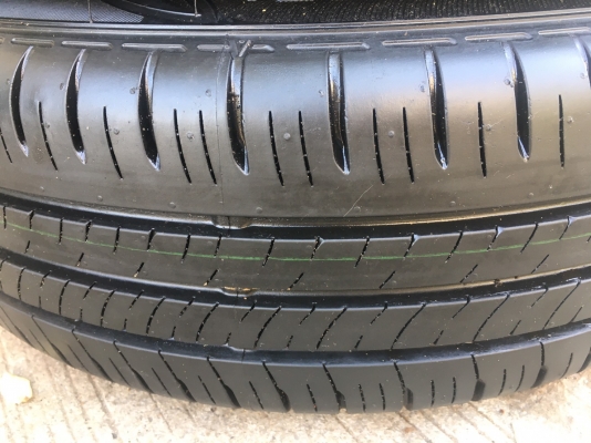 ล้อแม็กป้ายแดง Mazda 2 ขอบ 15 พร้อมยาง Dunlop 185/65/15 ปลายปี 17