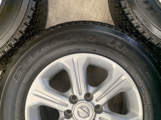 ล้อแม็ก 6รู114 Nissan Navara NP300 ขอบ 16 พร้อมยาง 205R16 Bridgestone ปลายปี 18